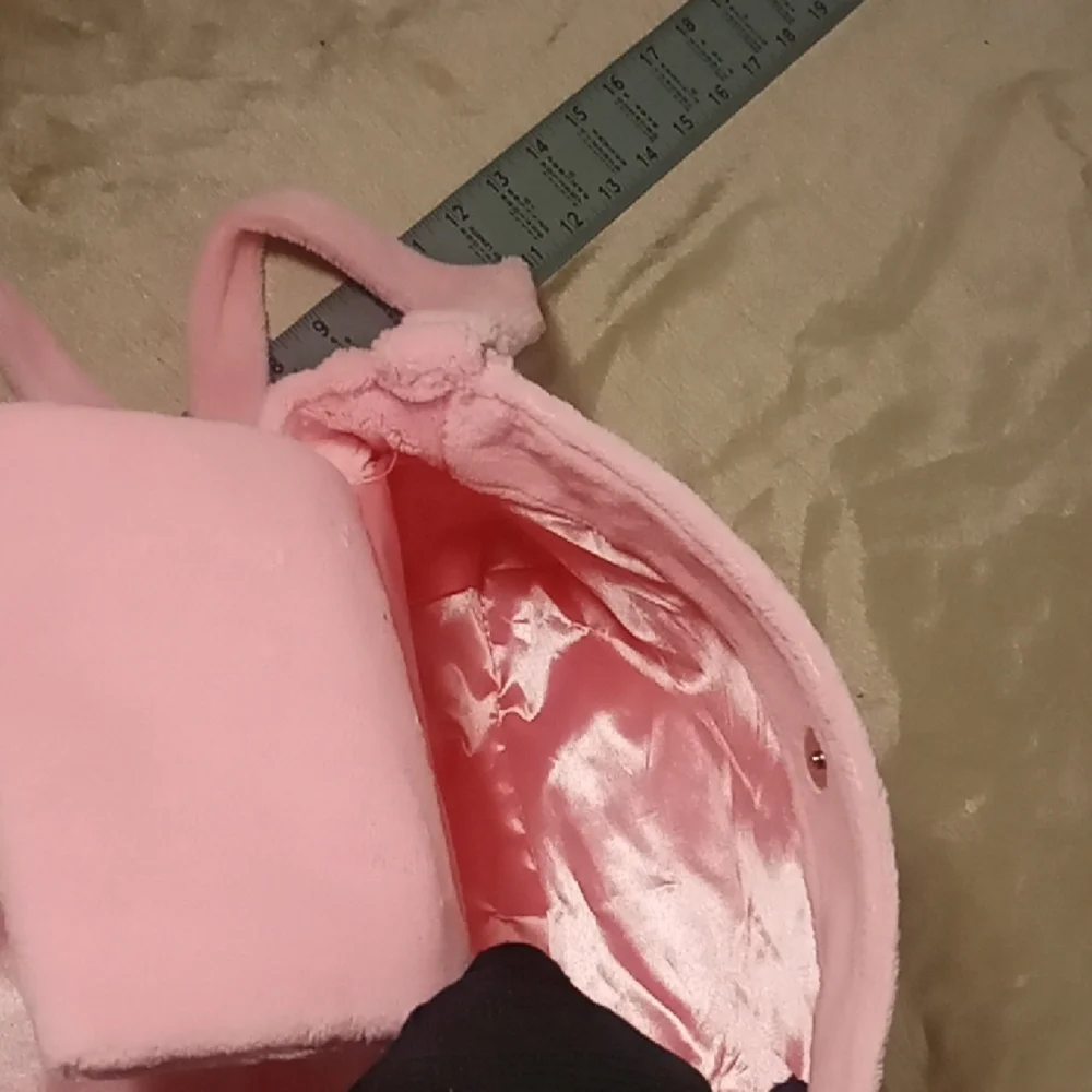 CHANEL Light Pink Cosmetic Bag - Picture 8 of 9